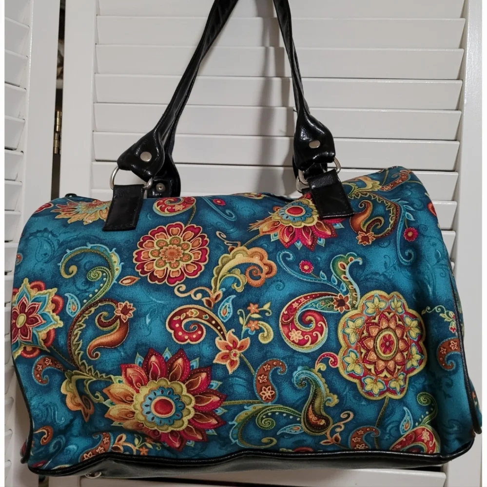 Flower pattern purse - Picture 1 of 2